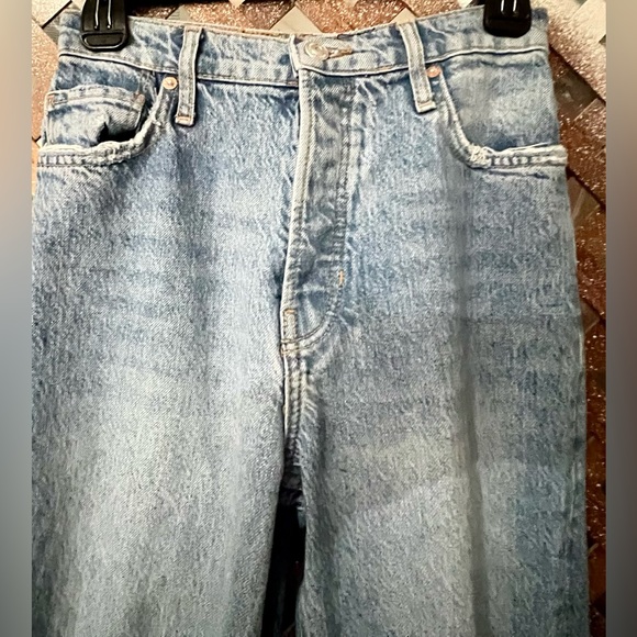 We The Free Light Blue Distressed Boyfriend Jeans Free People size 26 - Picture 6 of 13
